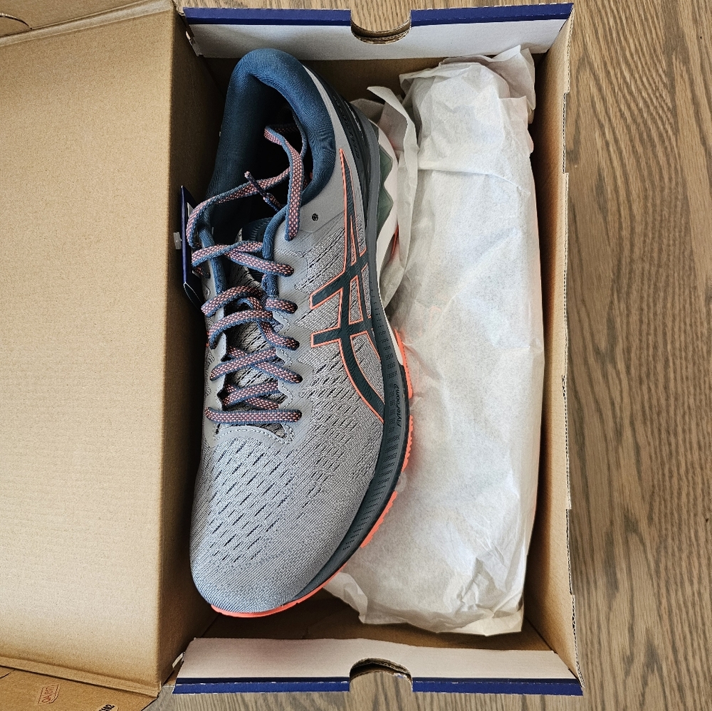 Asics Dynamic Duomax Gel-Kayano 27 Running Shoes NWT in original box